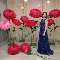 Ростовой цветок из бумаги "Красный пион"